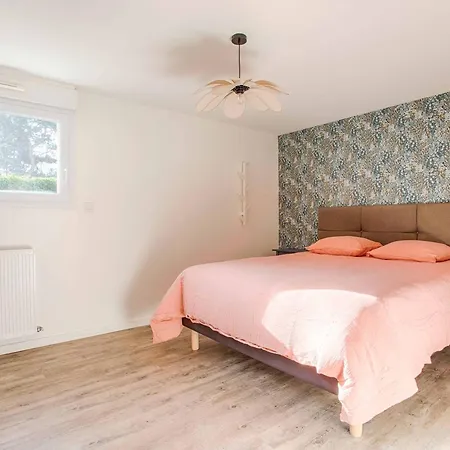 Maison Familiale à 300 M De La Plage, Proche De Cabourg - Fr-1-788-91 Hébergement de vacances *